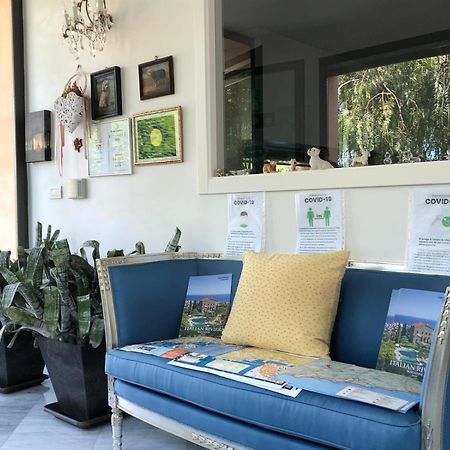 La Casa Di Sissi B&B Санремо Экстерьер фото